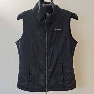 Columbia Women's Black Quilted Vest